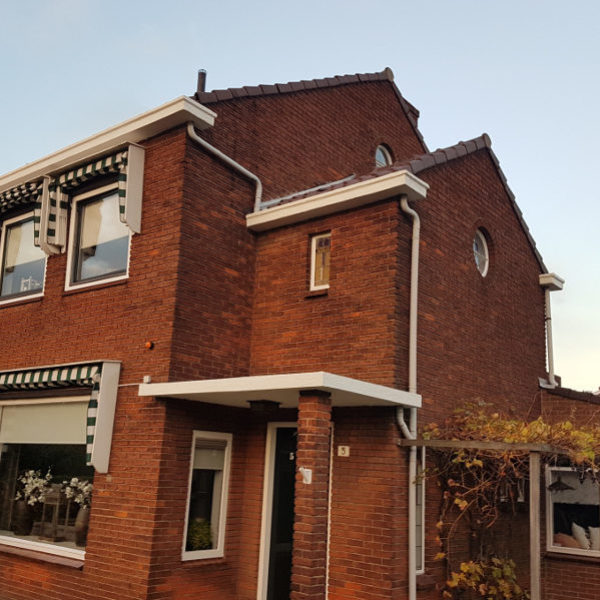 Hoekwoning