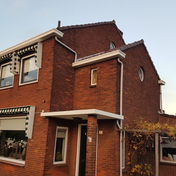 Zwijndrecht, hoekwoning Zwijndrecht, hoekwoning